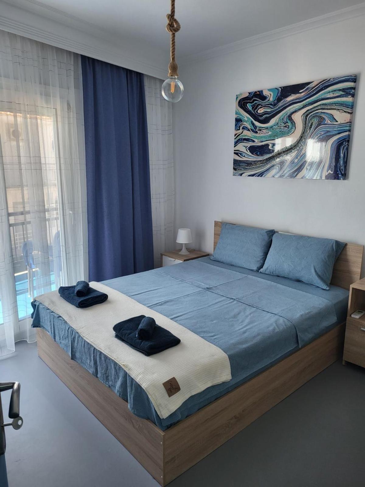 شقة Upper Deck Apt. Néa Péramos المظهر الخارجي الصورة