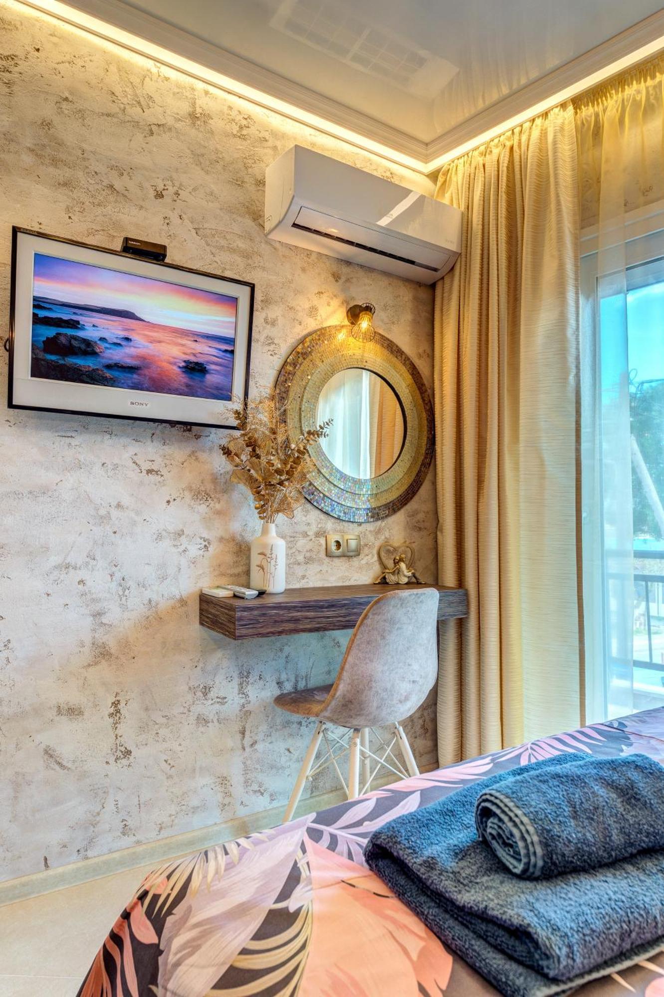 شقة Upper Deck Apt. Néa Péramos المظهر الخارجي الصورة